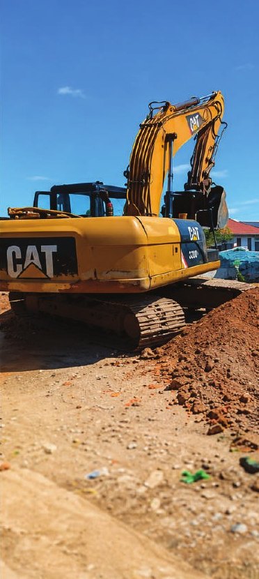 CAT excavator on road works